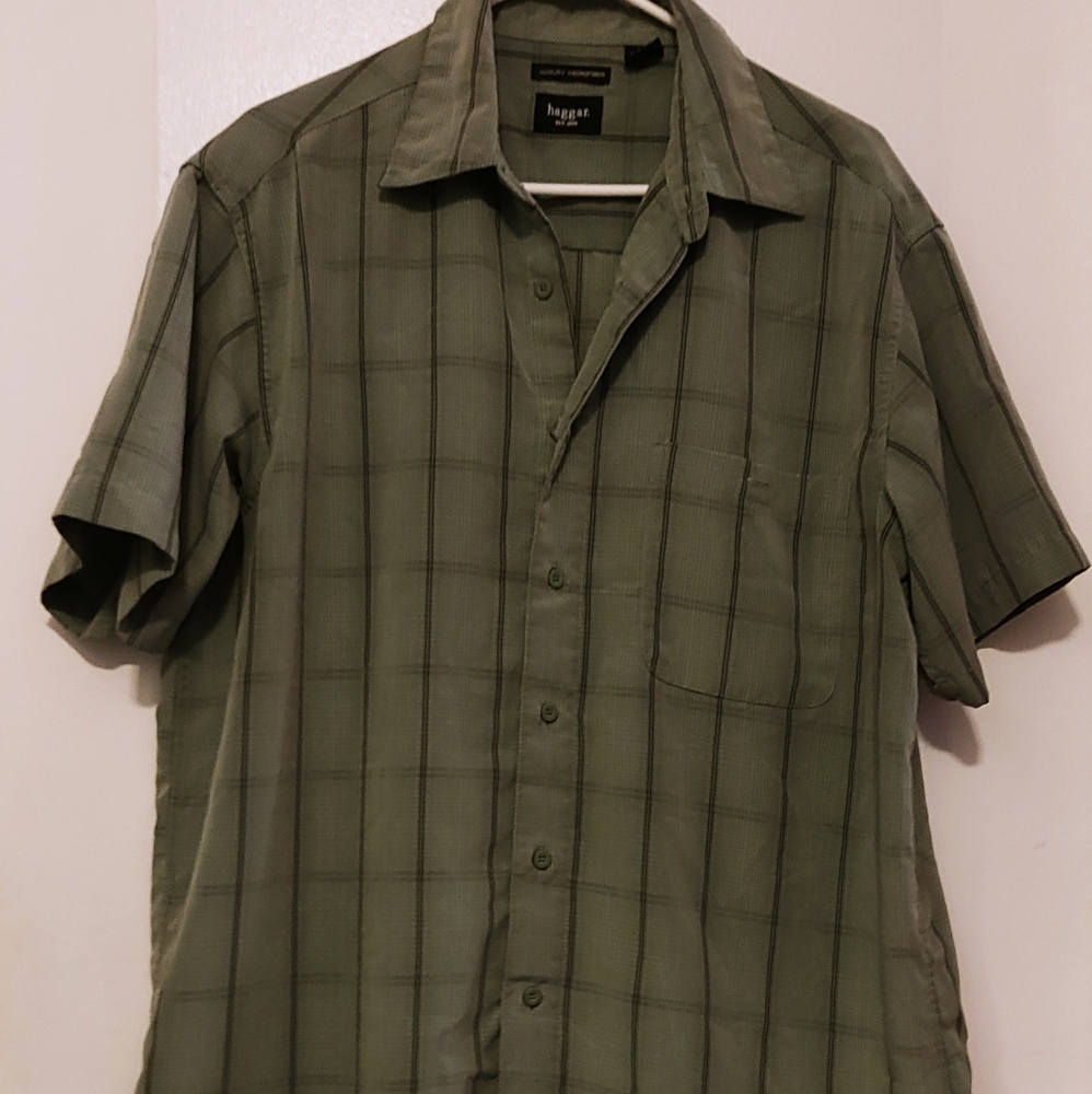 Haggar L luxury microfiber mens shirt